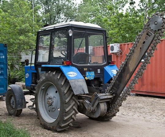 Траншеекопатель в аренду в Истре и  Московской области